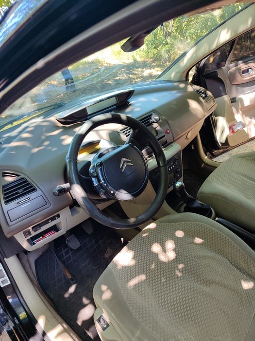 Автомобіль Citroen C4 2004р