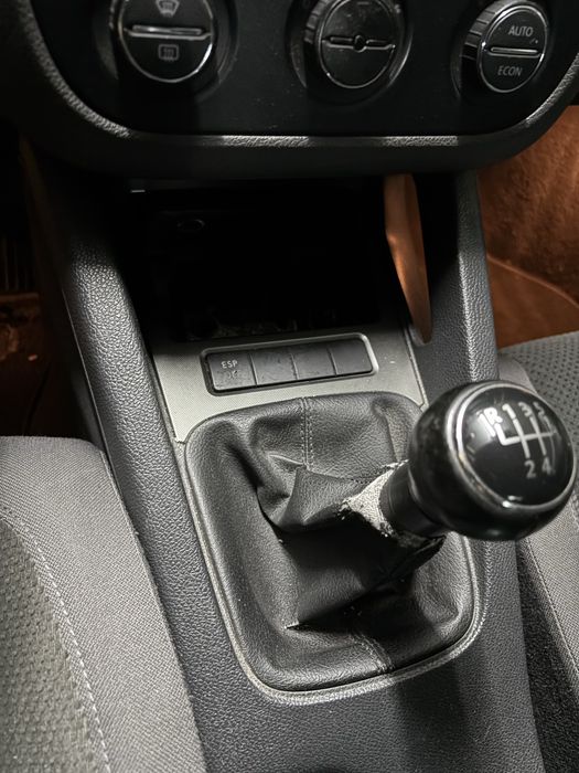 Volkswagen Golf 5 portas