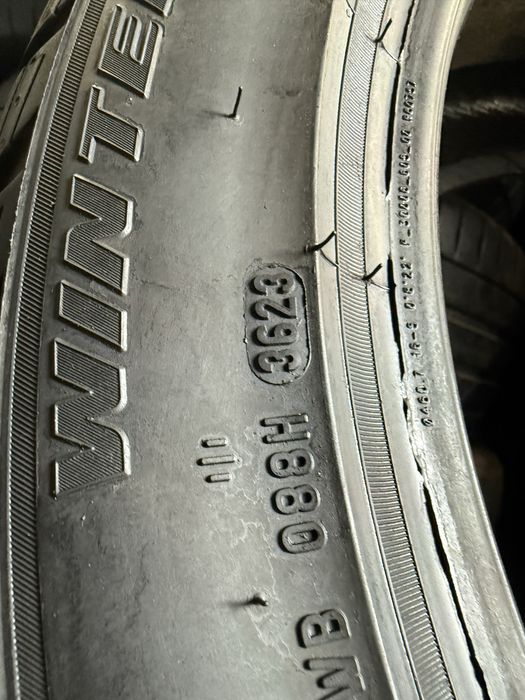 Зимові шини 235/45 R18 Pirelli Sottozero 3 TO PNCS 4шт. 2023