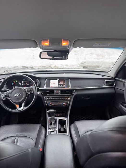 Kia Optima Plug-in 2.0l Benzin  EL54