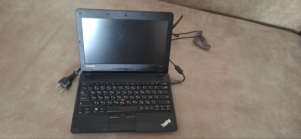 Нетбук Lenovo ThinkPad X121e