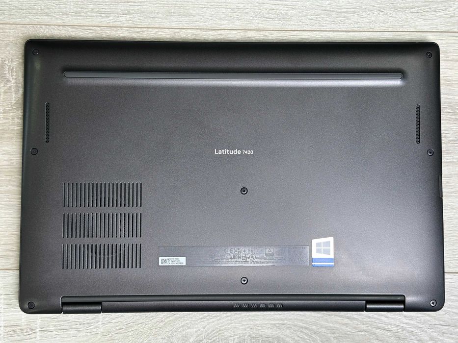 Ноутбук Dell Latitude 7420 14" i5-1145G7 16GB RAM 512GB SSD 2022р ІДЕАЛ