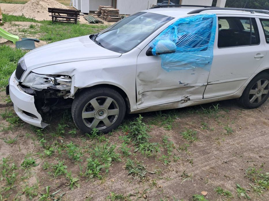 Skoda octavia 2 combi 1.4 TSI po wypadkowa