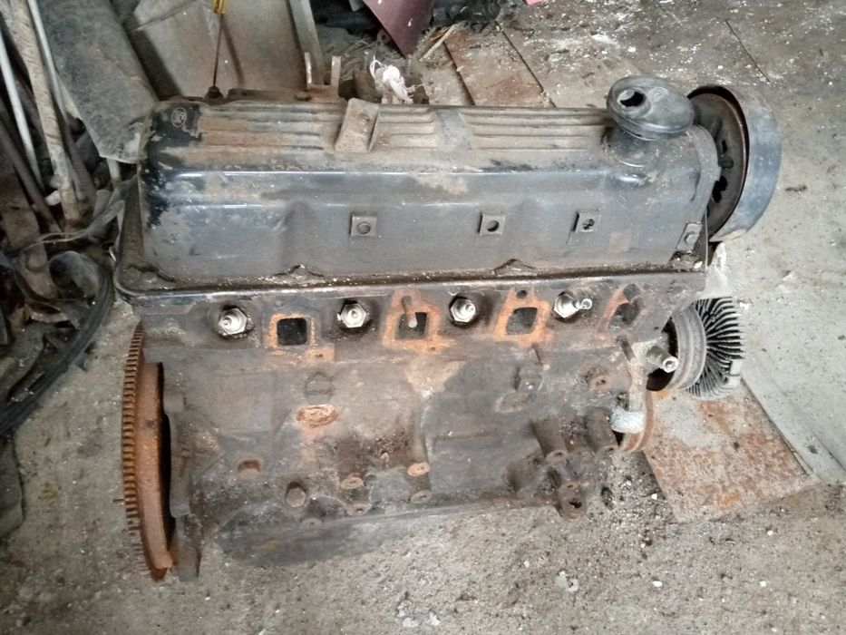 Двигун OHC 2.0 сієра скорпіо