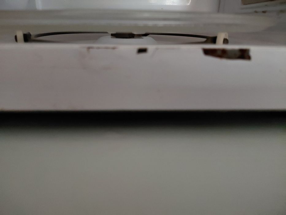 Мікроволновка 870 грн працює