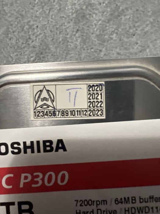 Жосткий диск Toshiba pc P300