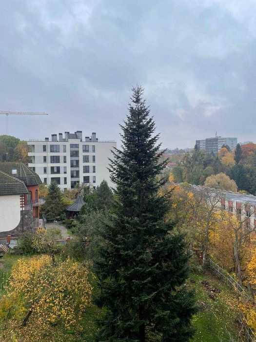 Продаж 3 кімнатної преміум квартири вул. Романківа (Червона)