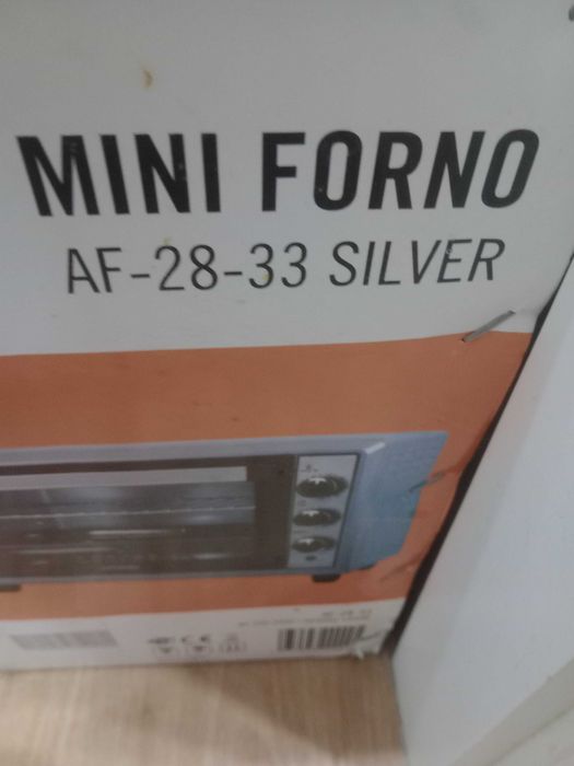 Mini forno elétrico