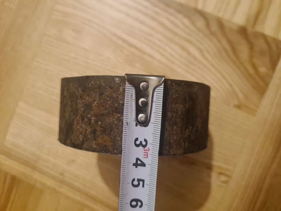 Кругляк металевий 3.7 довжина 9.8 діамтр