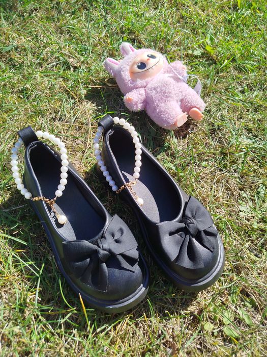 Продам туфлі для принцеси