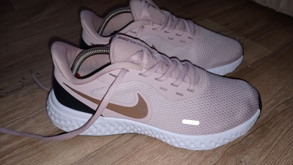 Кросівки кросовки жіночі Nike