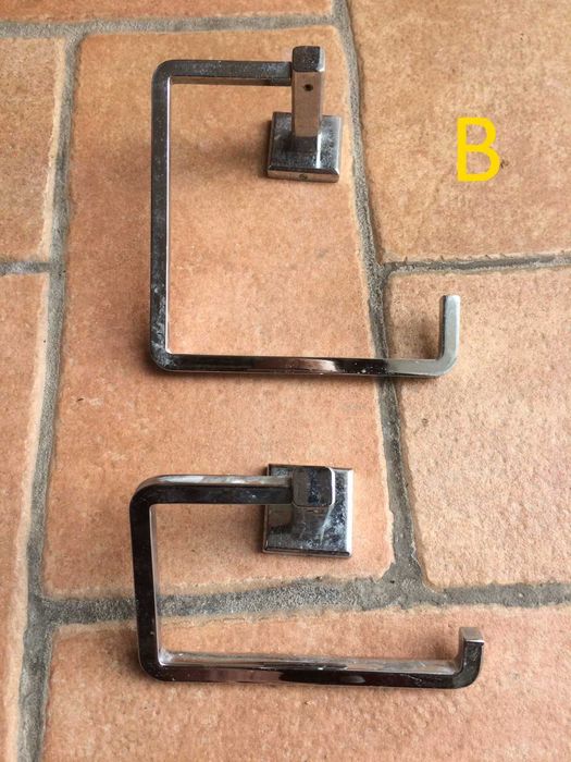 Toalheiros de casa de banho cromado brilhante