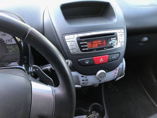 Peugeot 107 1.0 SE Envy 2-Tronic