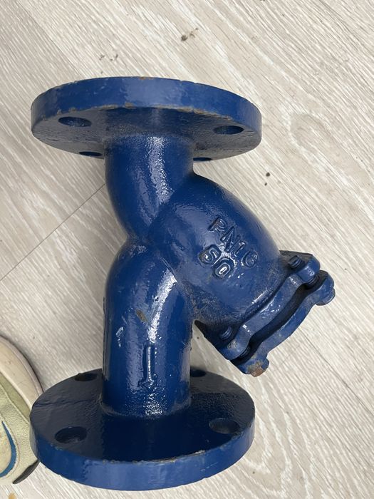 Задвижки для системи опалення , затвори поворотні дискові