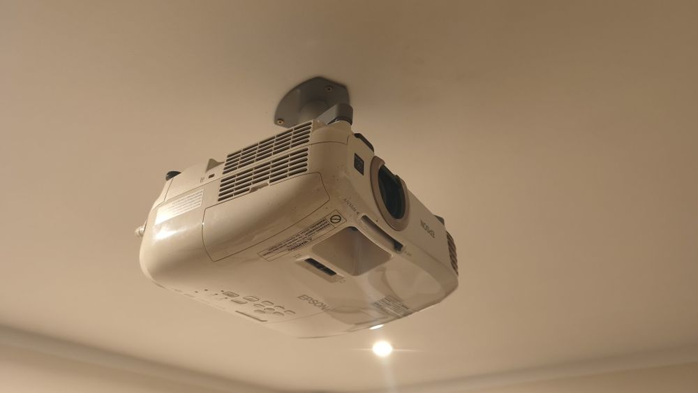 Projektor Epson EH-TW5300