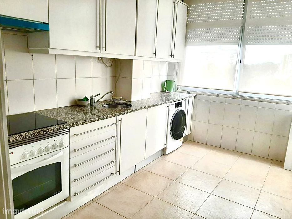 T2 Odivelas com Elevador - Ultimo andar