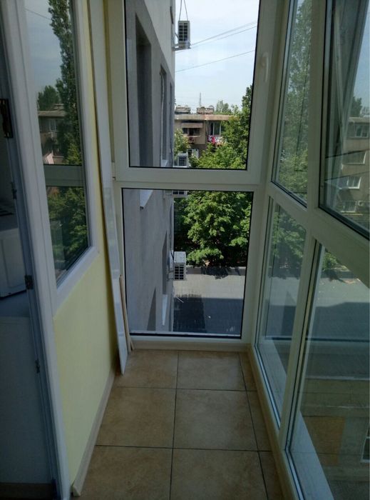Сдам квартиру в Лузановке новый дом