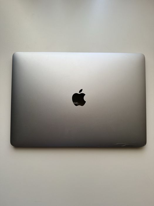 Macbook pro 13/Макбук про 13 (на запчастини)