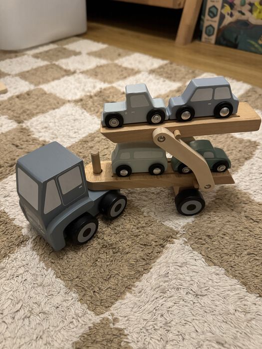 Laweta z autkami Little Dutch