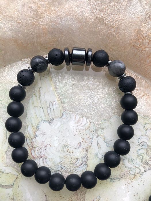 Браслети ручної роботи з натурального каменю