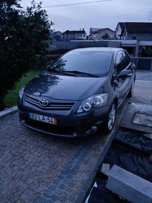 Toyota Auris 1.4 D4D Exclusive + Pack Sport