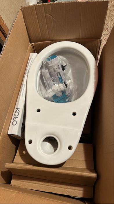 Kompakt wc nowy z deska