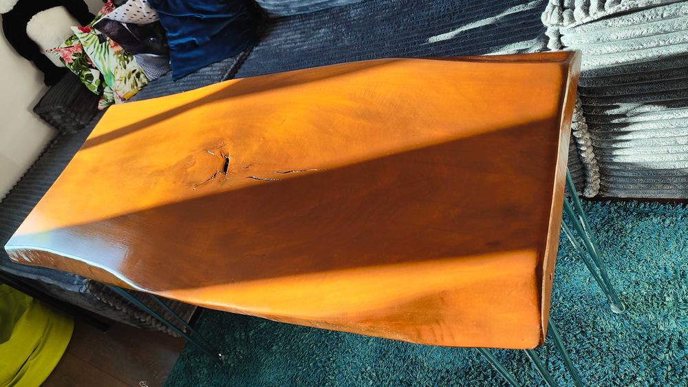 Ręcznie robiony stolik / biurko/ toaletka z litego drewna lipowego