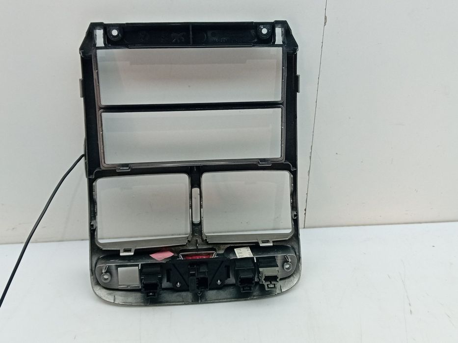 Moldura da consola central / rádio / aro PEUGEOT 307 Break (3E)