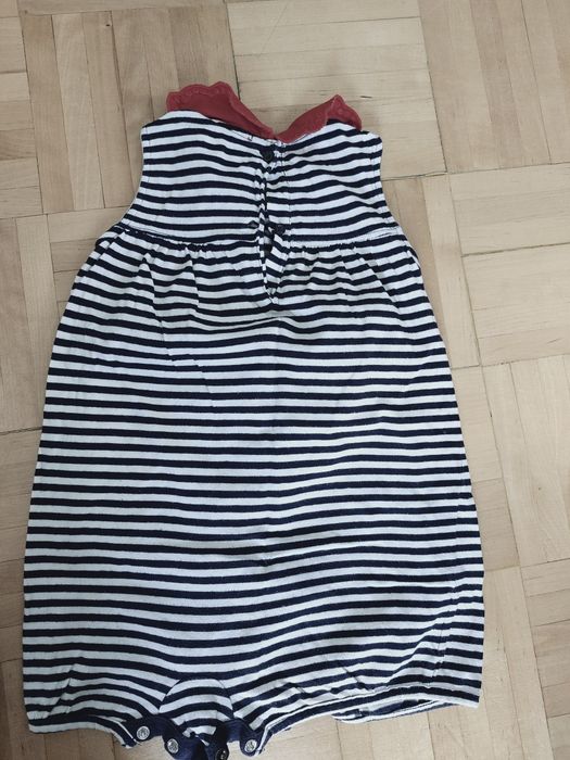 Zestaw ubranek r. 86