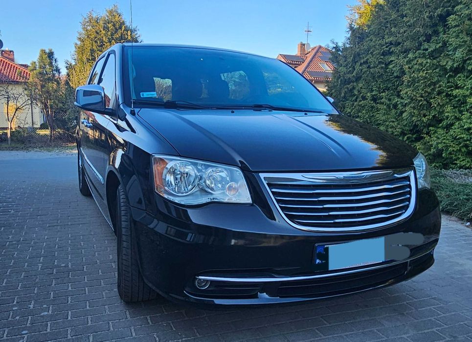 Chrysler Town and Country
