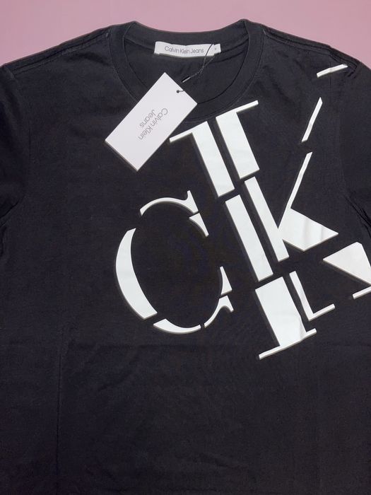 Wyprzedaż T-shirt męski Calvin Klein Jeans.