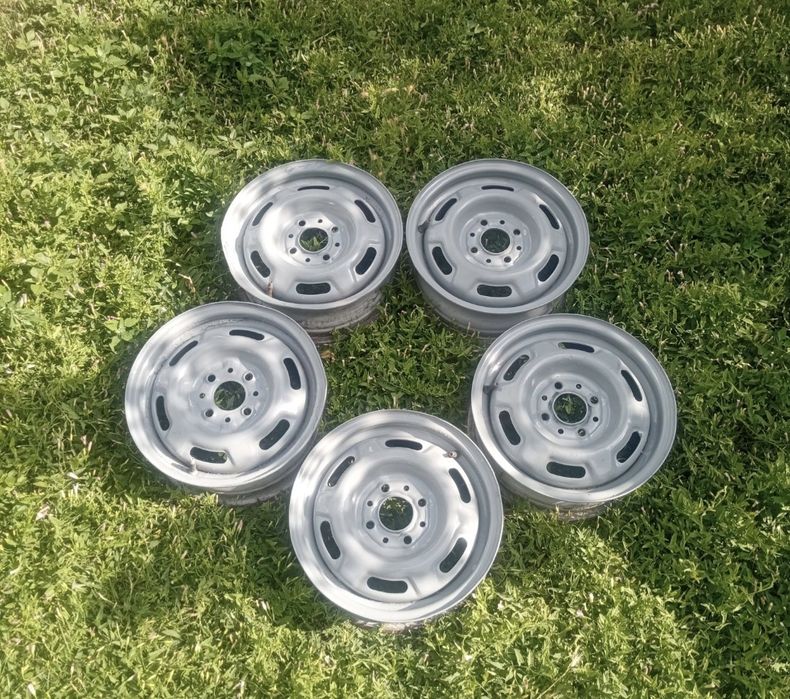 Продам диски 13 радиуса(безкамерные)