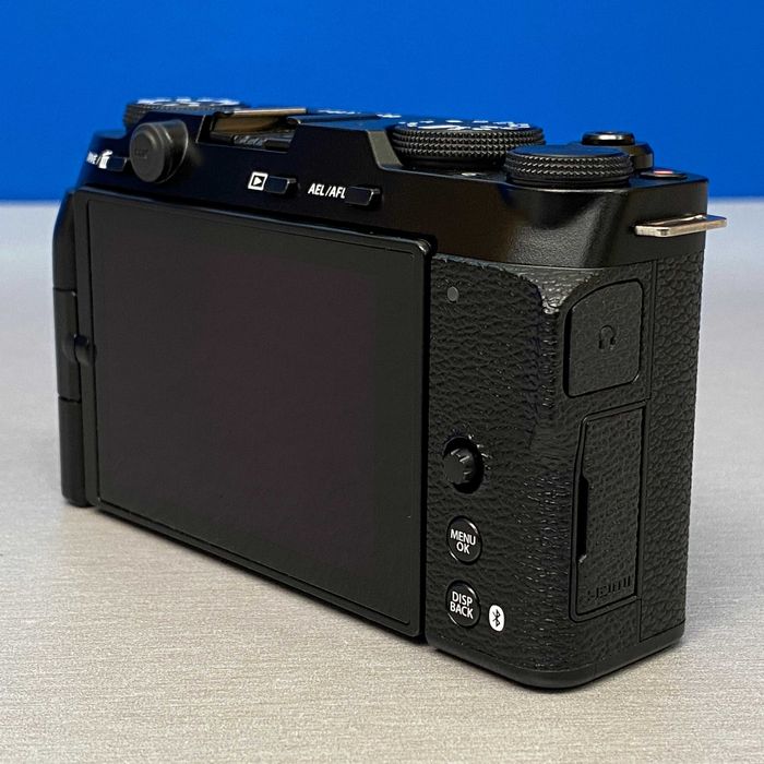 Fujifilm X-M5 (26.1MP) + XC 15-45mm PZ | NOVA | 3 ANOS DE GARANTIA