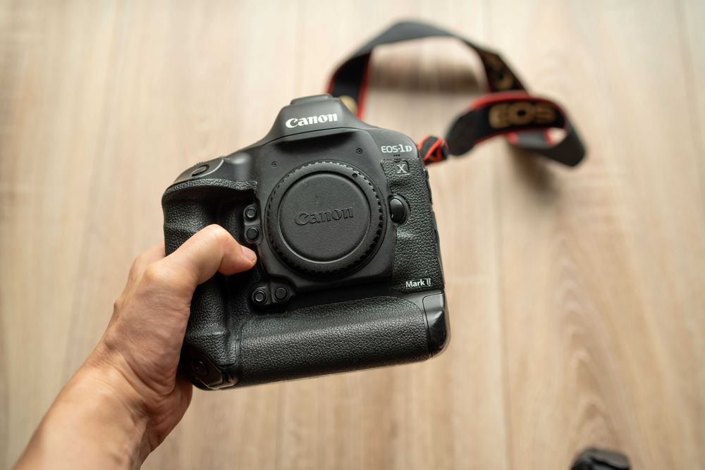Canon Eos 1dx Mkii Canon 1xd Mark Ii Canon EOS-1DX Mark II Digital