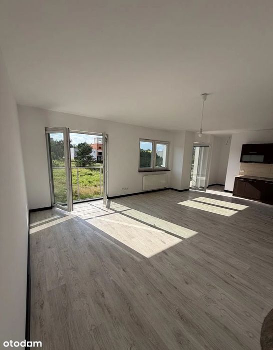 Bezczynszowy apartament w szeregowcu – komfort domu, wygoda mieszkania