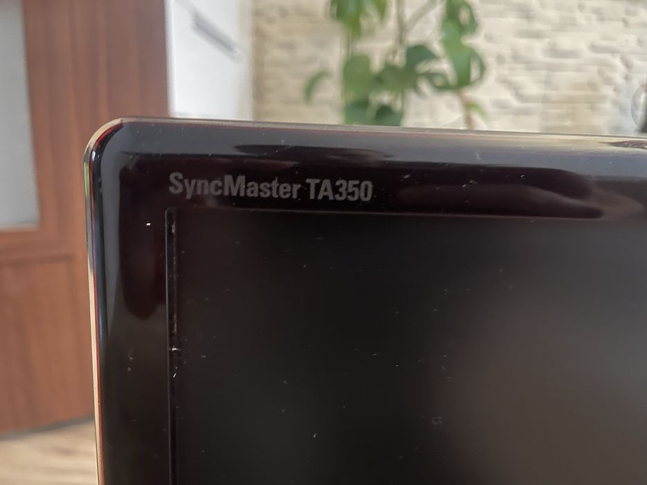 Monitor 23 cale samsung TA350