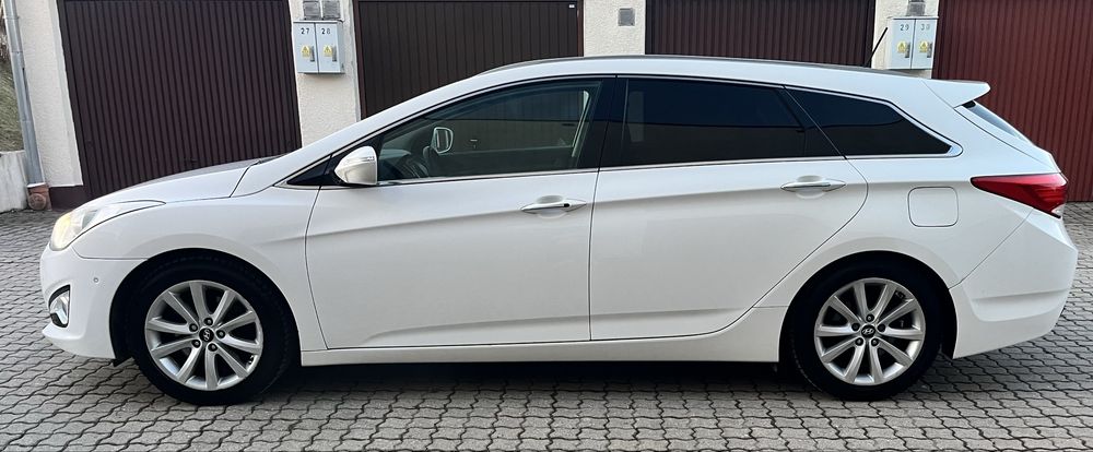 Hyundai i40 1.7 CRDi 2012 | Bogata opcja | Panorama | Led