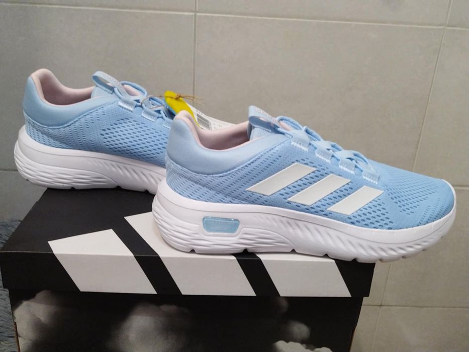 Ładne damskie buty sportowe Adidas