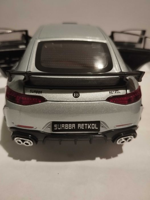 Модель Mercedes Benz AMG GT Brabus Rocket 900 1/24