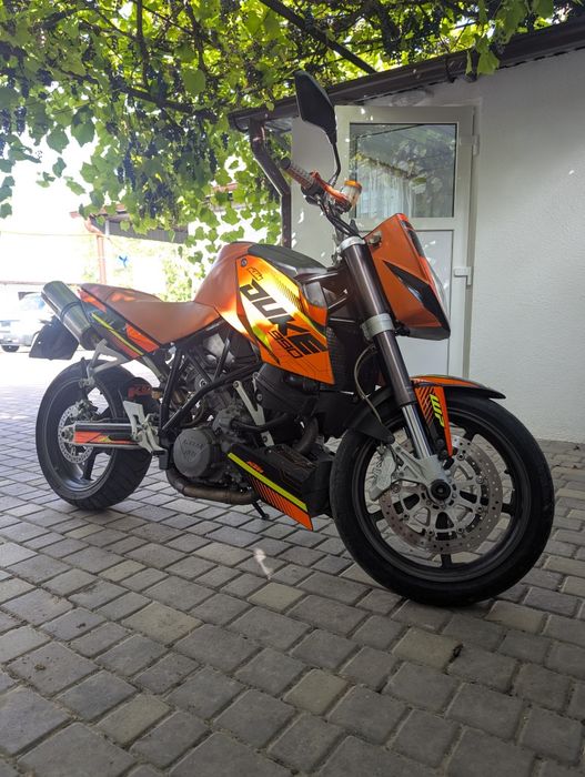 КТМ супер дюк 990