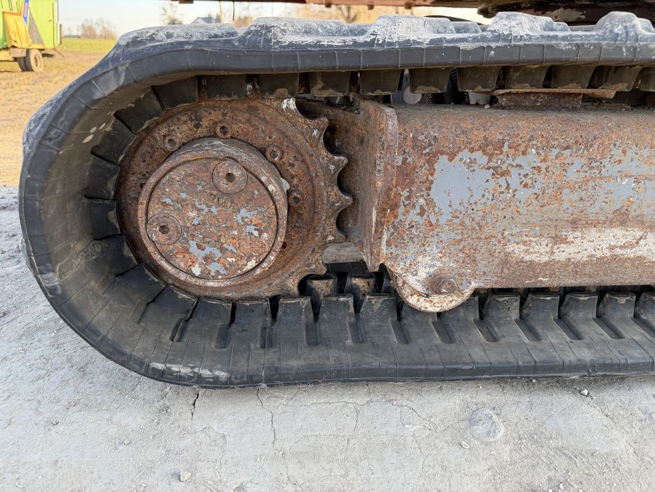 Minikoparka Takeuchi TB 216