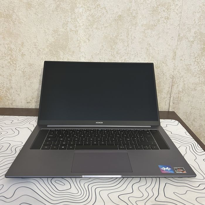 HONOR MagicBook Pro ноутбук