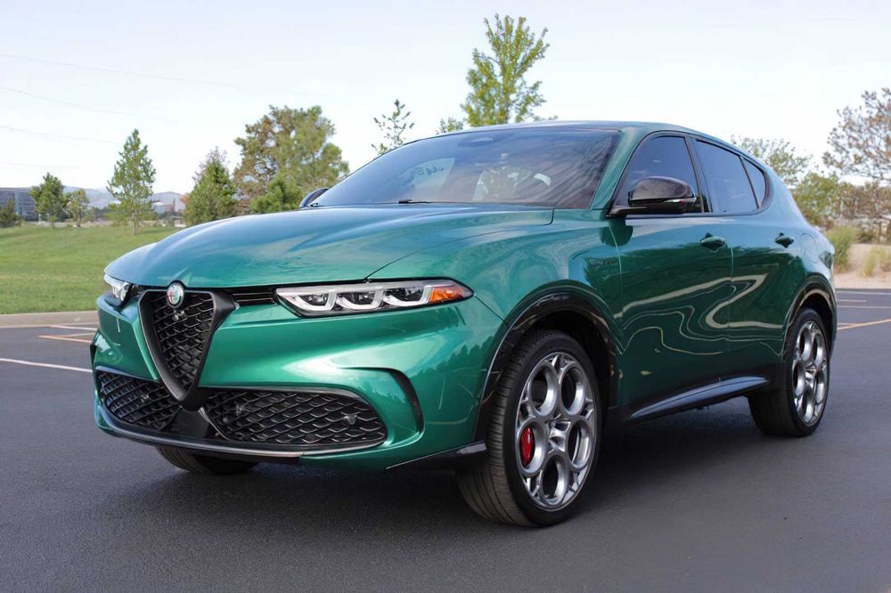 Alfa Romeo Tonale      2024