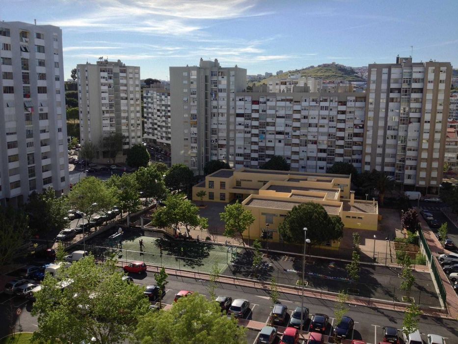 Quarto (Alfornelos Metro)