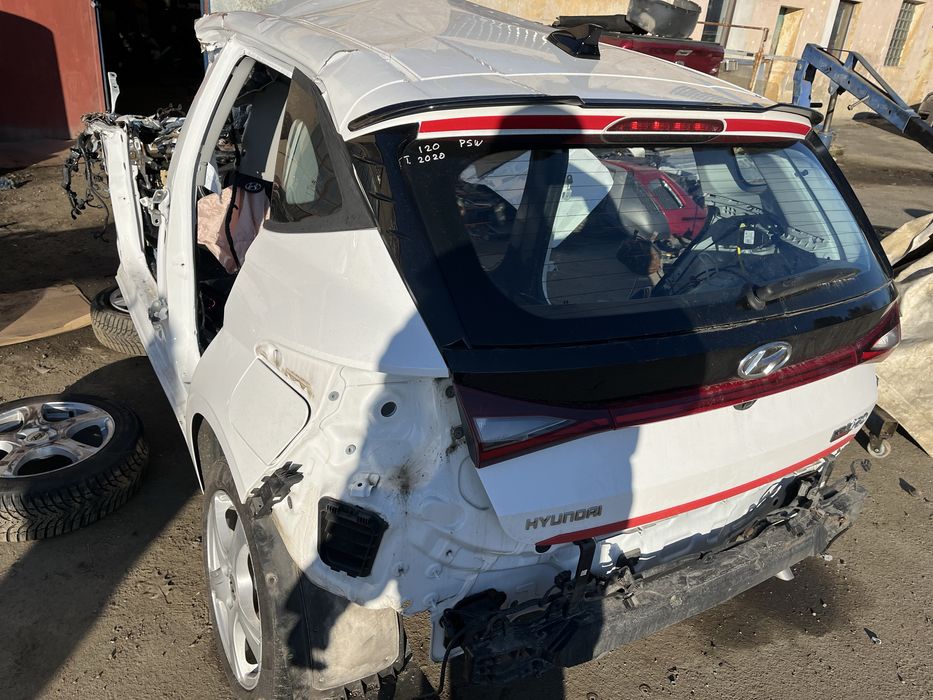 Klapa Tył PSW Hyundai I20 lll  3 Kamera Blenda Lampy 2020
