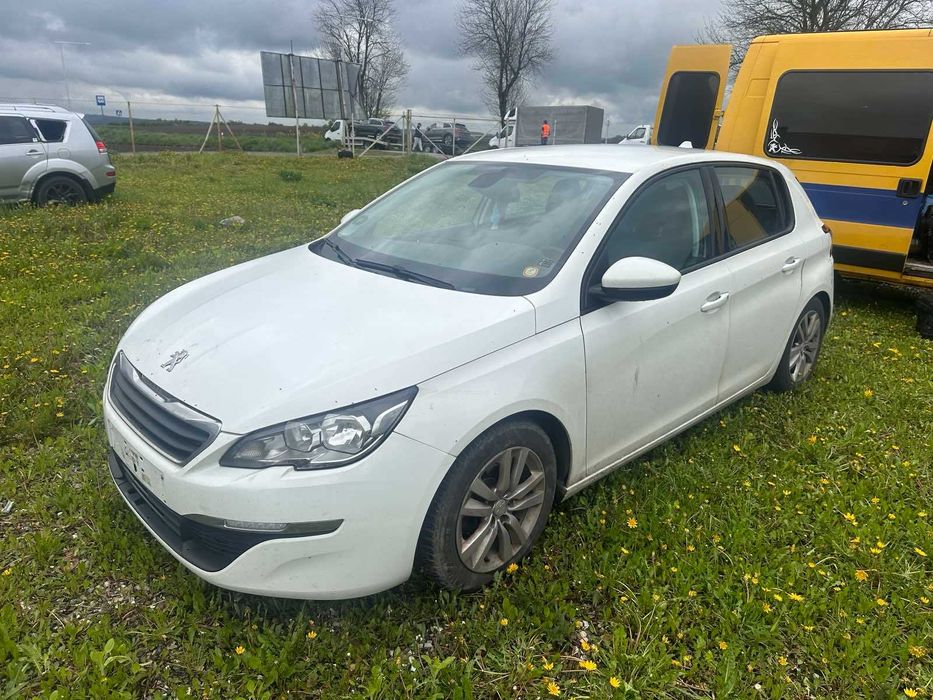 Авторозборка Пежо 308 Т9 ,Розборка Peugeot 308 t9,запчастини шрот
