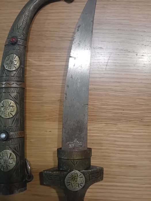 Sprzedam nóż sztylet