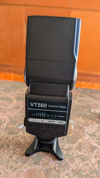 Flash GODOX VT 560