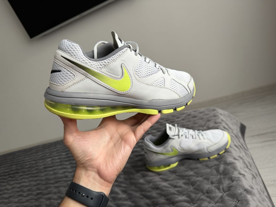 Nike Air Max Compete TR  розмір 42,5
