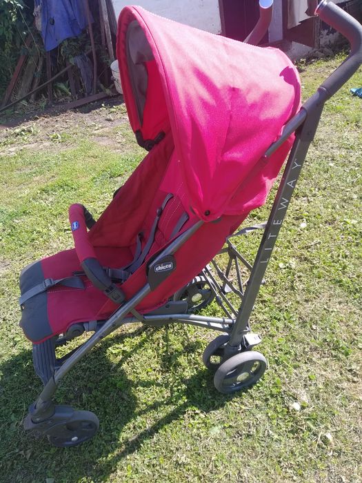 Улюблена дитяча прогулянкова коляска